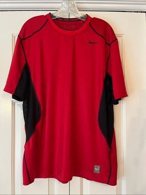 Men's Nike Pro Combat fitted short sleeve tee shirt
